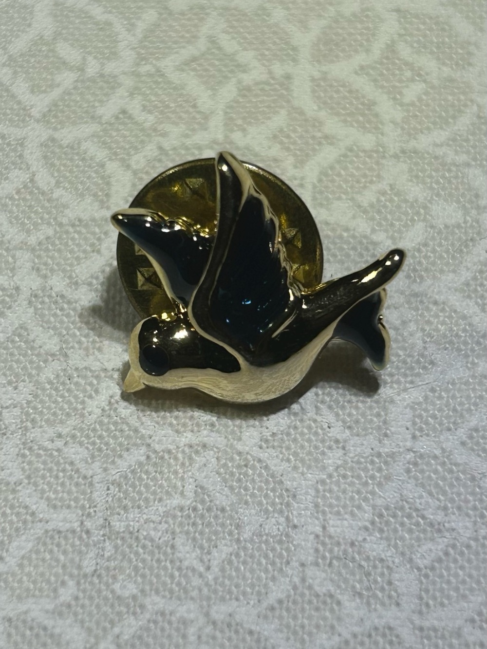 Vintage Gold Tone Blue Enamel Bird Pin